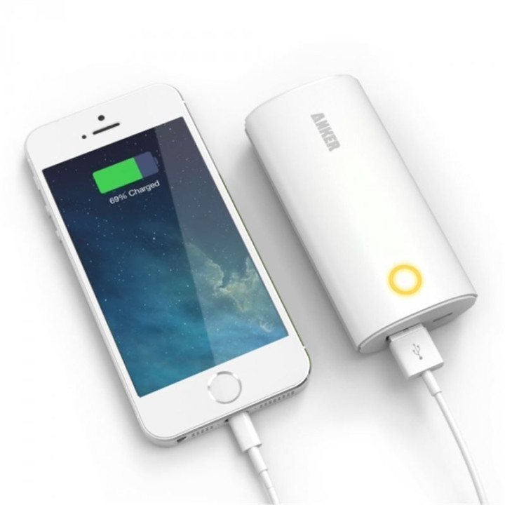 Anker 2nd Gen Astro 6400mAh External Battery