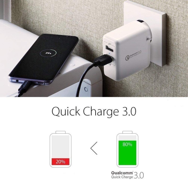 Spigen Essential F207 QC 3.0 wall charger