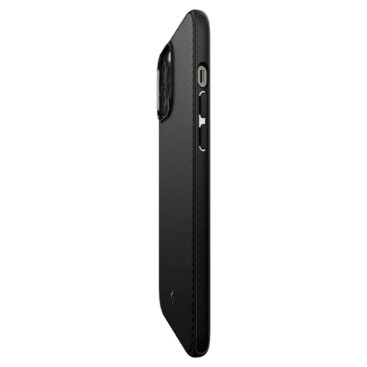 Spigen Mag Armor iPhone 13 Pro