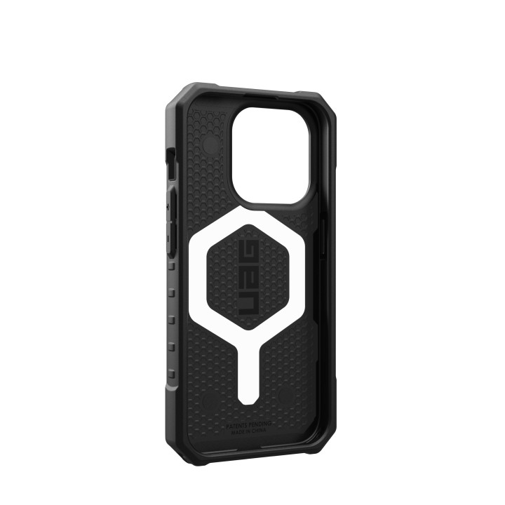 UAG Pathfinder MagSafe iPhone 15 Pro Black
